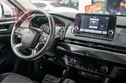 ميتسوبيشي اوتلاندر